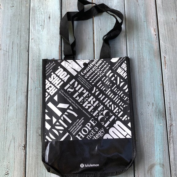 Lululemon Reusable Small Tote Bag Set of Two - Picture 5 of 7